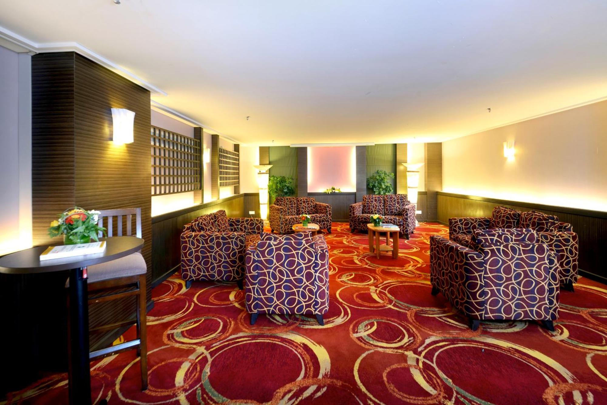 Grand Lexis Port Dickson Hotel Exterior foto The lounge at the airport