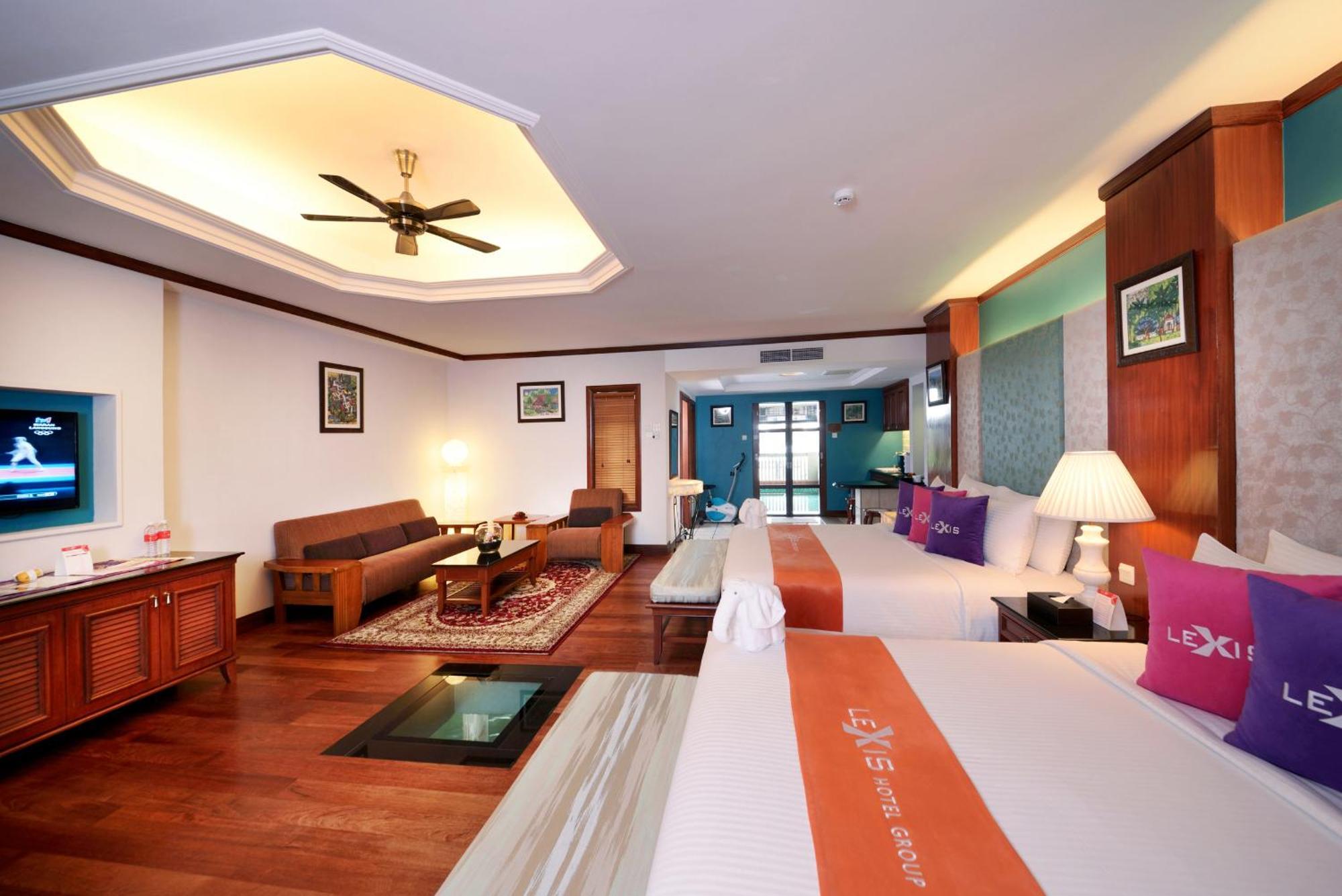 Grand Lexis Port Dickson Hotel Exterior foto Suite