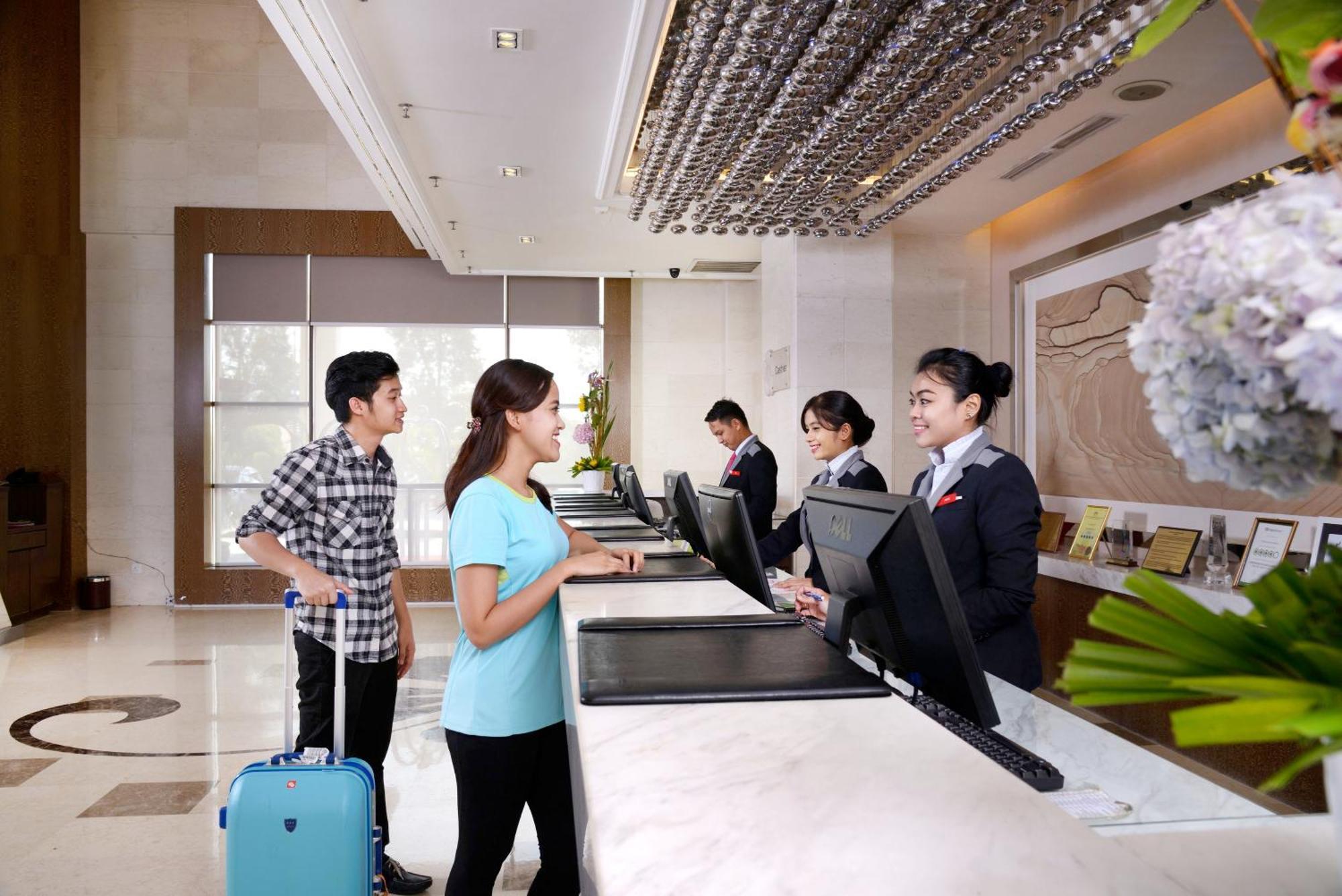 Grand Lexis Port Dickson Hotel Exterior foto
