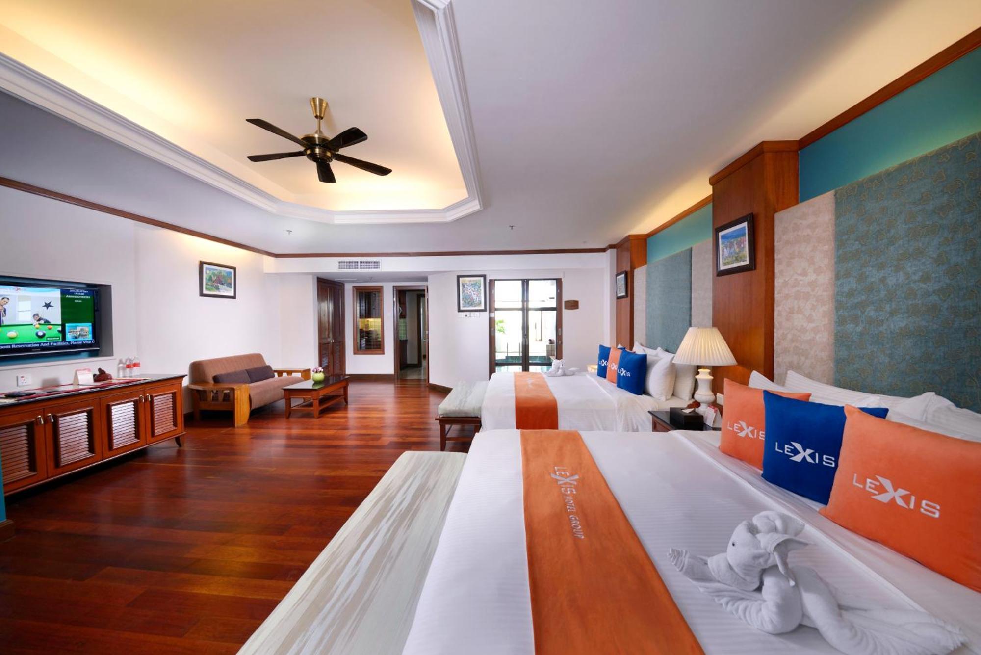 Grand Lexis Port Dickson Hotel Exterior foto A suite at the Le Méridien Phuket Resort & Spa